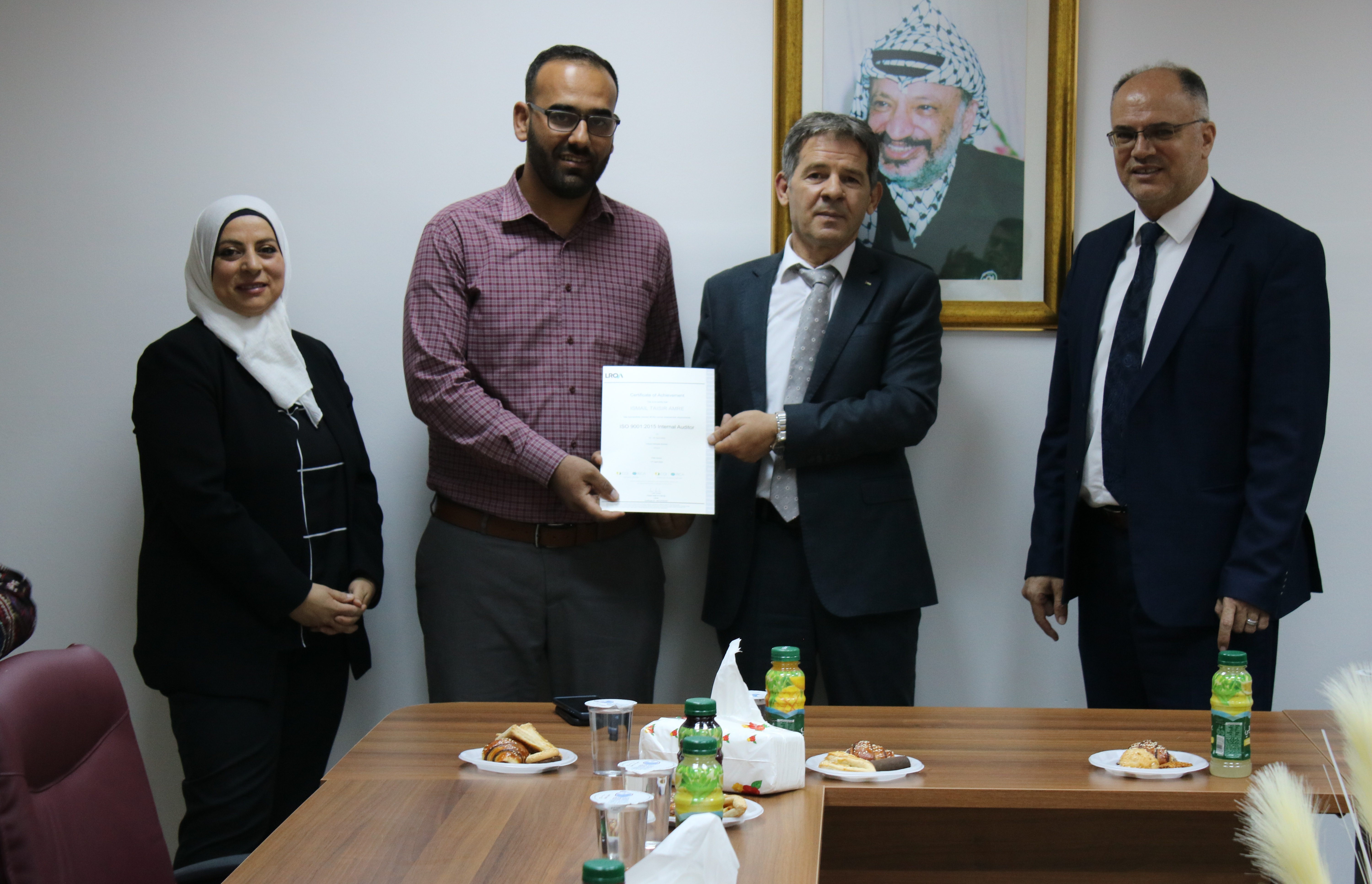 تخريج دورة تدريبية في مجال التدقيق الداخلي على انظمة ادارة الجودة